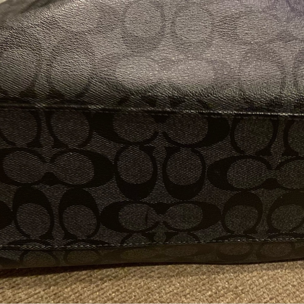 ENC Coach Peyton Signature Satchel Handbag - Picture 9 of 12